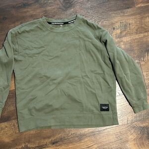Calvin Klein Sweatshirt, size M